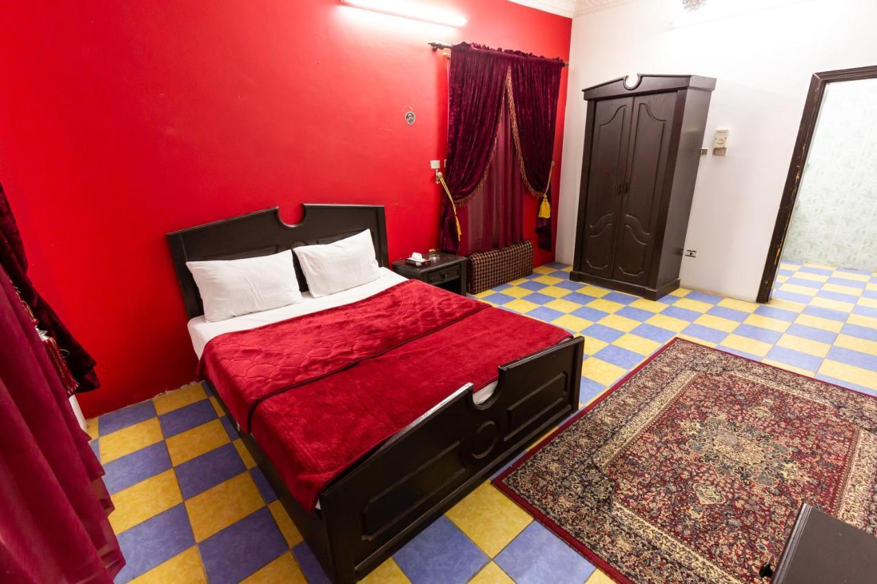 Al Eairy Furnished Apartments - Al Bahah 3 Екстер'єр фото